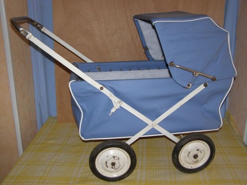 Ancien jouet landau pour - ,
