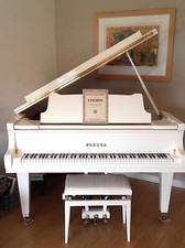 Piano 1/4 de queue Pleyel