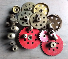 Lot pièces détachées MECCANO