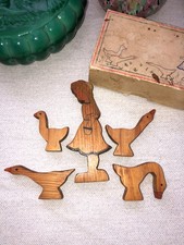Jouet ancien bois fille