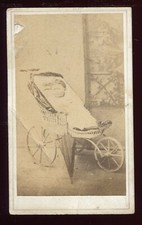 photo cdv Troisnard. enfant