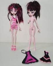 LOT de 2 Poupée MONSTER HIGH