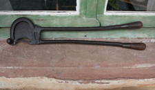 Outil ancien Coupe queue de