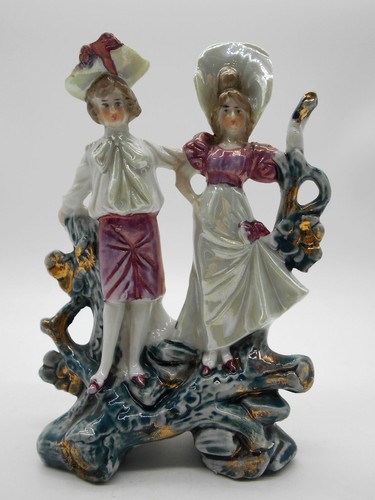 Tres beau groupe - tres, figurine