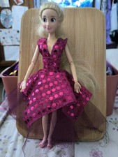 robe de soirée longue Poupée