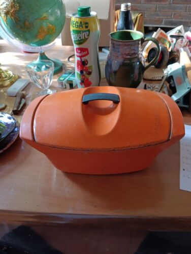 Cocotte fonte creuset - fonte, n