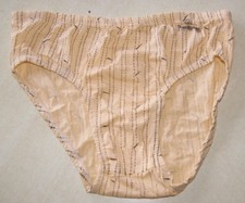 culotte beige neuve taille XXL marque Plum Blossom