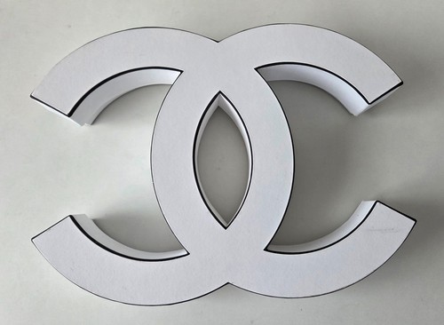 Chanel grand logo 2025 - chanel,