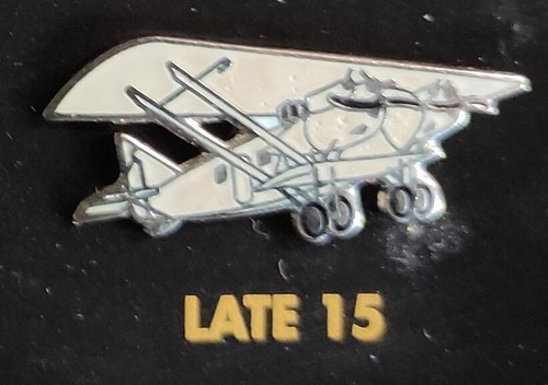 Rare pins pin avion plane - rare,