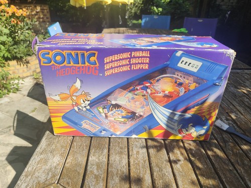 Flipper sonic the - flipper, hedgehog