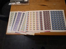 Romania 12 Feuilles Entière 50 Timbres  Neufs Thème Fleurs V.Photos