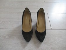 Escarpins en daim noir à talon 7,5 cm Taille 35