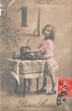 CP BONNE ANNEE PETITE FILLE SERVICE PUNCH - ENDOMMAGEE