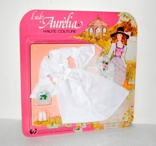 RARE! tenue poupée Lady