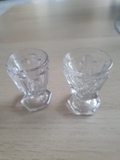 ANCIEN 2 VERRES MINIATURE MOULES EN CRISTAL