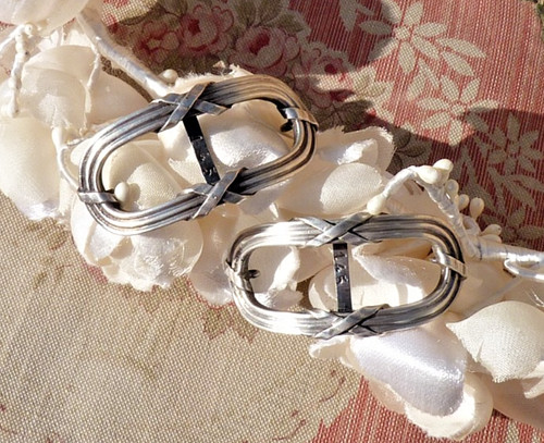 Ancienne paire boucles de - de,