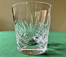 1 verre gobelet à whisky en cristal Saint Louis signé - Modèle Chantilly
