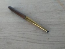 RELIEUR - DOREUR - BRUNISSOIR