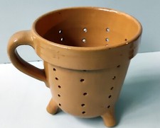 POT  FAISSELLE A ANSE TRIPODE EGOUTTOIR A FROMAGES TERRE CUITE ART POPULAIRE