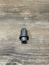 GOUJON ECROU ROUE TOYOTA RAV4 1