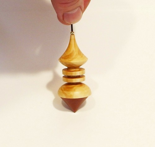 Pendule buis et pointe - ,