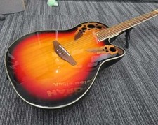 APPLAUSE AE148 ? Guitare