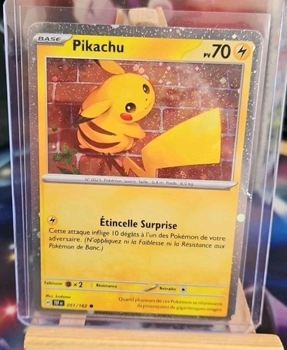 Carte pokemon pikachu - pokemon,