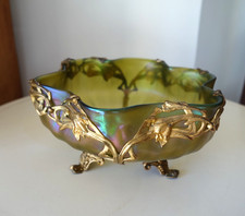 COUPE EN VERRE IRISE ET