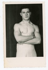 PHOTO photographie, portrait homme muscle torse nu sportif champion shirtless