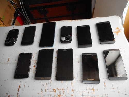 Lot téléphones - 11,