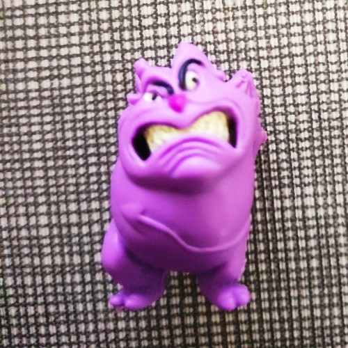Figurine nestle disney - nestle, monstre