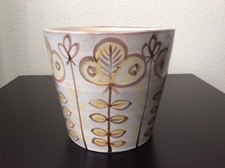 Cache-pot en céramique émaillée à décor floral signé Yves Neveu Cannes Vintage