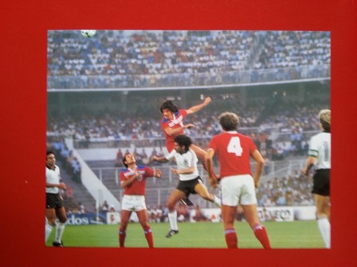 Football repro photo mariner - repro,