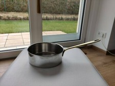 Poêle de service, casserole