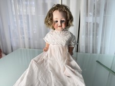 Poupée d'artiste ancienne