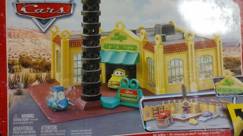 Mattel cars luigi - mattel,