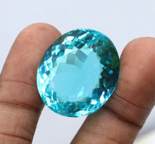 Naturel Topaze Bleu 66 CT