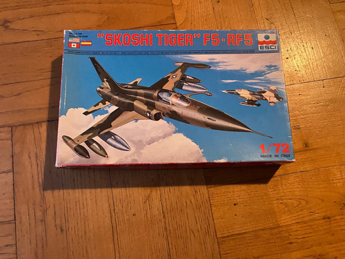 Maquette avion chasse us - d'avion,