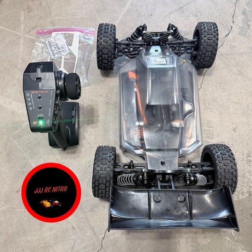 Racing black edition 8 - jq,