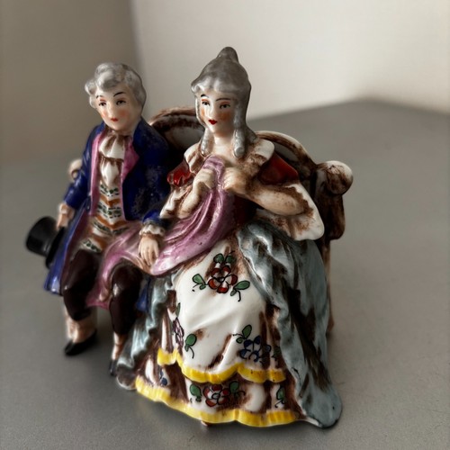 Ancienne figurine porcelaine - figurine,