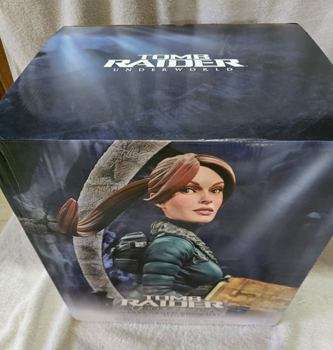 Sideshow tomb raider - sideshow,