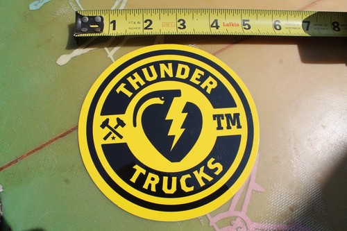 Thunder trucks skateboards - trucks,