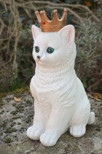 P881.935 FIGURINE  STATUETTE