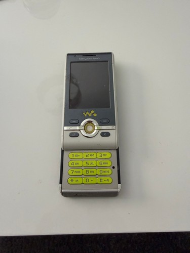 Téléphone mobile sony - téléphone,