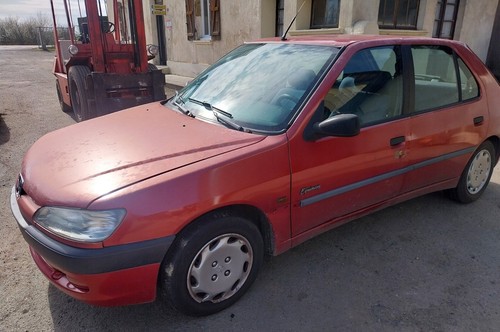 Toutes pièces peugeot 306