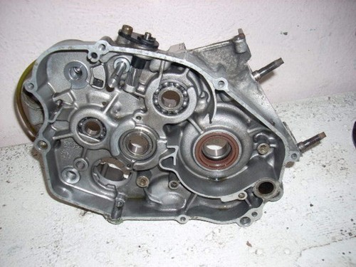 Carter moteur droit yamaha - moteur,