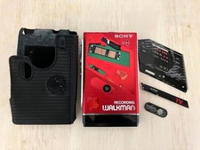 Sony WM-F202 Walkman FM/AM Radio Cassette Enregistreur Rouge pour...