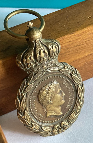 Médaille décoration ancienne - médaille,