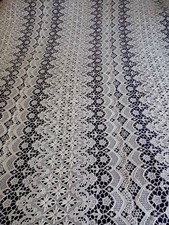 Grand dessus de lit blanc en dentelle  240x260 cm style macramé brodé vintage