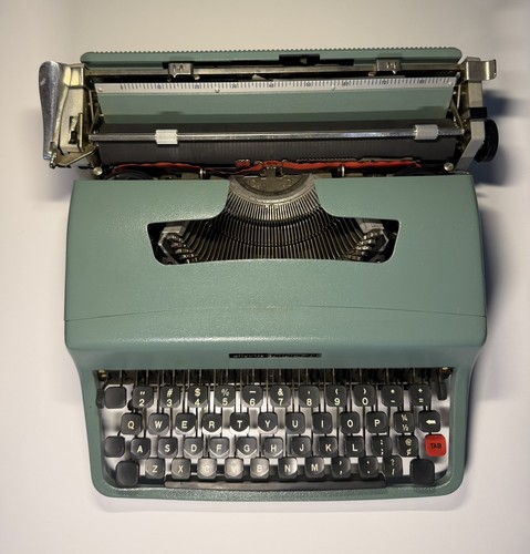 Vintage olivetti lettera - vintage, 32